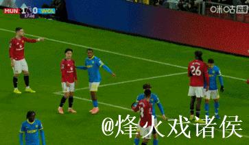 英超-齐尔克泽破门+乌龙送分 曼联1-1狼队4轮仅1胜